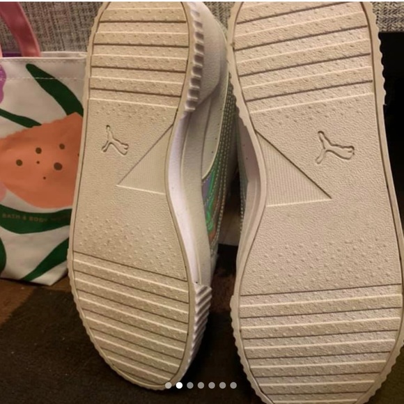 Women’s Puma Casual Shoe! New with out tags! - Picture 2 of 7